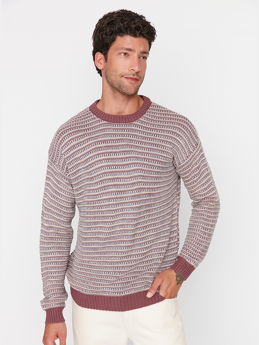 

Trendyol Men Mauve & Off White Striped Acrylic Pullover Sweater