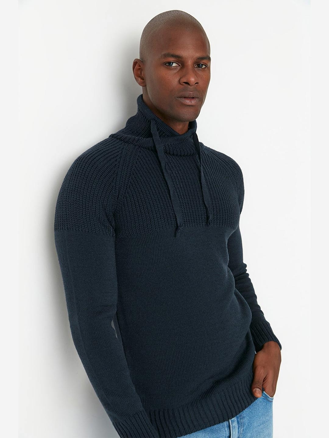 

Trendyol Men Navy Blue Turtle Neck Acrylic Pullover Sweater