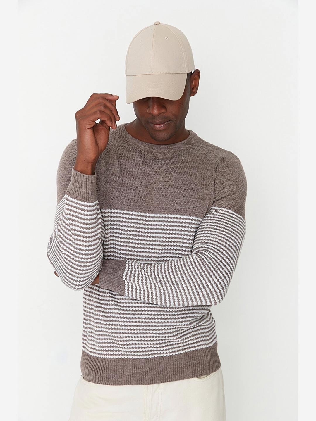 

Trendyol Men Brown & Grey Striped Acrylic Pullover Sweater