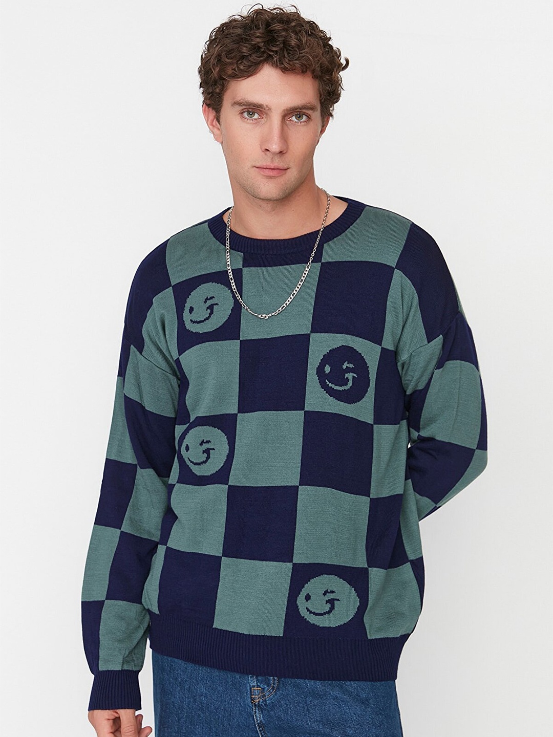 

Trendyol Men Navy Blue & Green Printed Pullover Acrylic Sweater