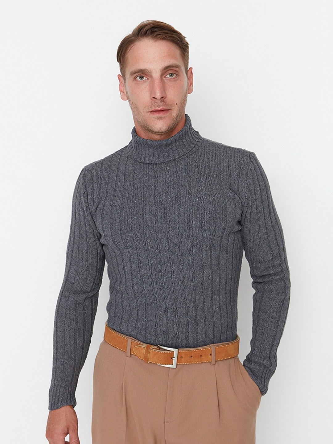 

Trendyol Men Grey Ribbed Pullover Sweater