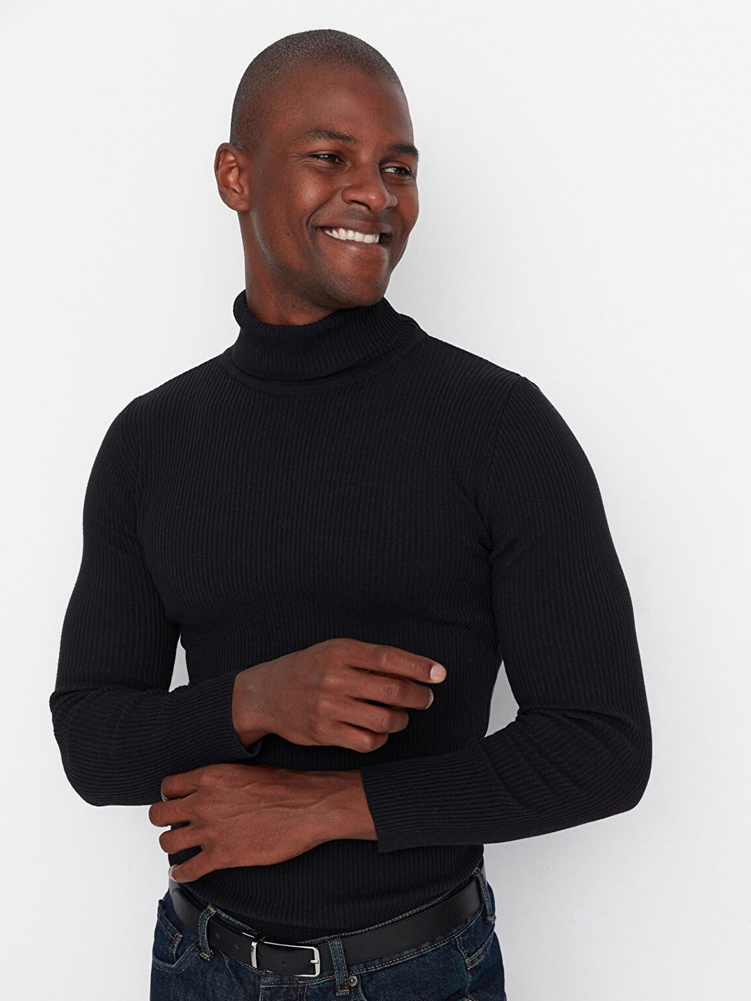 

Trendyol Men Black Turtle Neck Ribbed Pullover