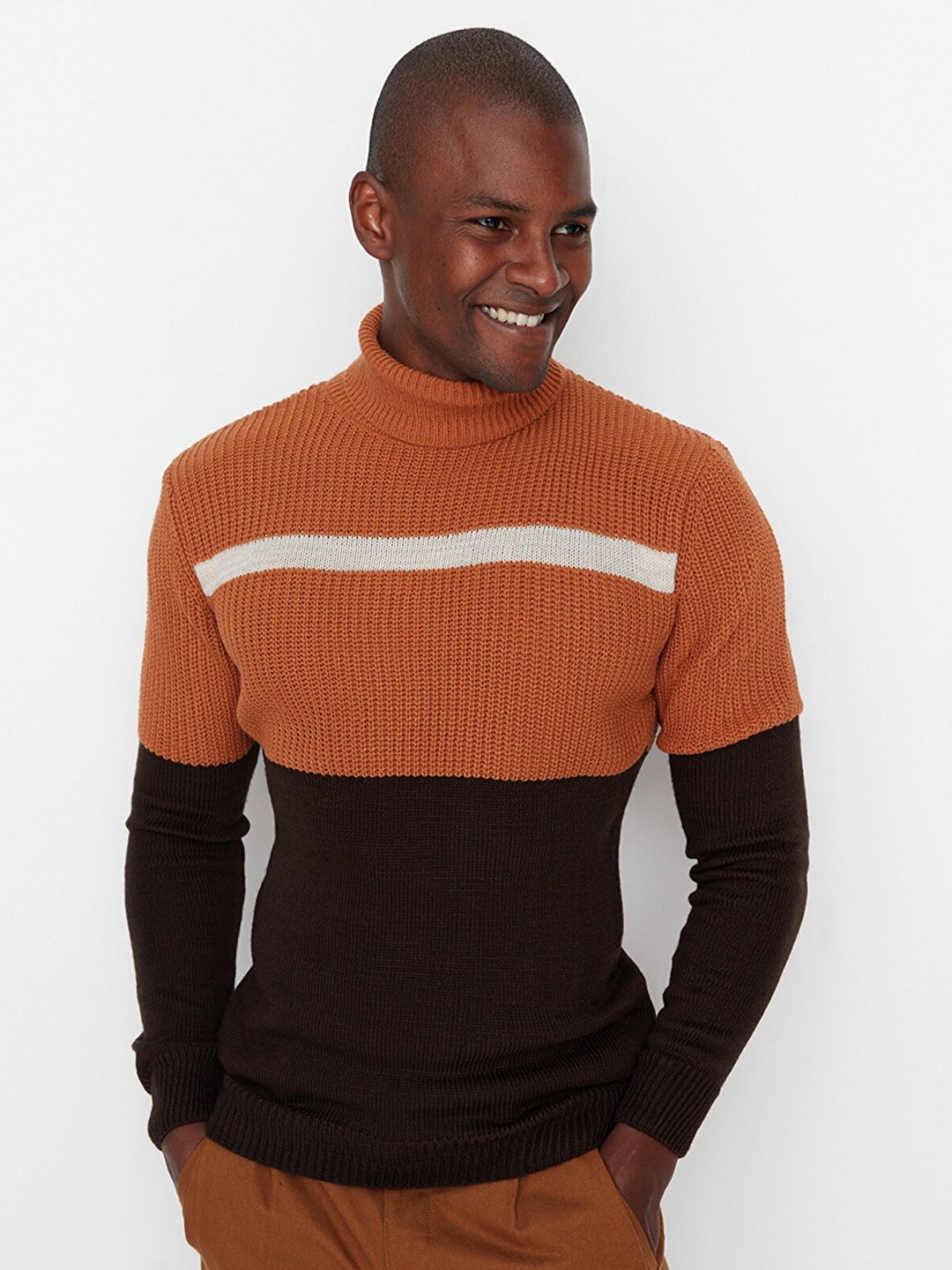 

Trendyol Men Camel Brown Colourblocked Acrylic Pullover