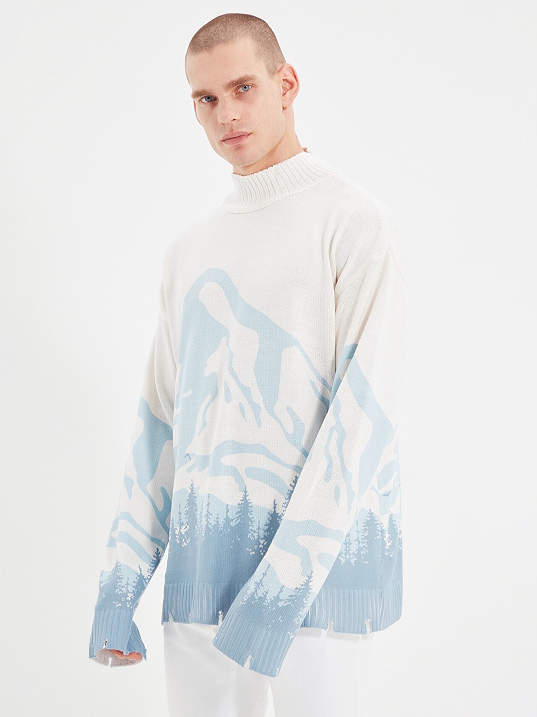 

Trendyol Men Off White & Blue Acrylic Cable Knit Pullover