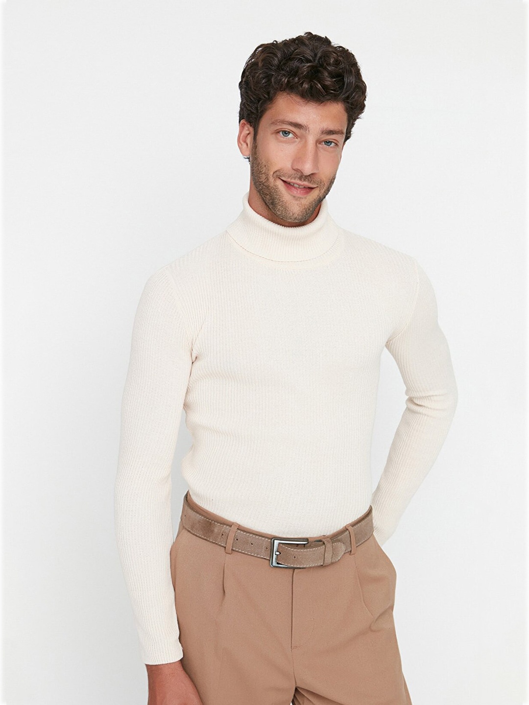 

Trendyol Men Off White Ribbed Pullover