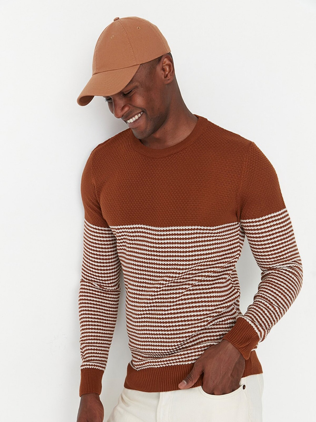 

Trendyol Men Camel Brown Striped Acrylic Pullover