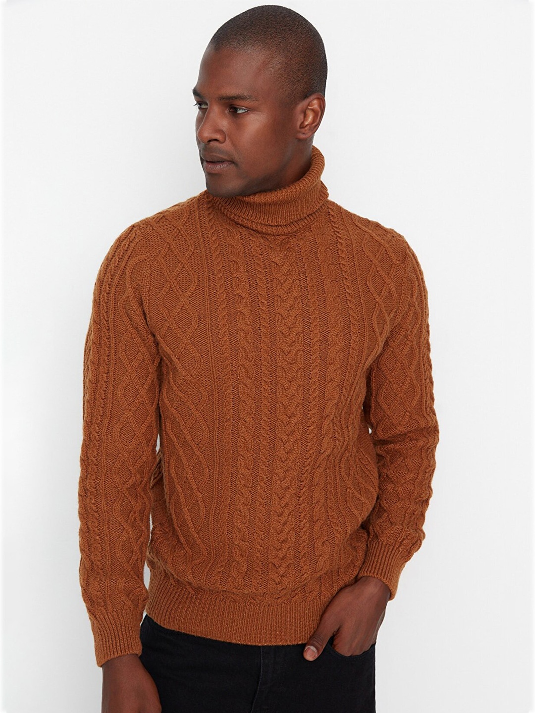 

Trendyol Men Coffee Brown Cable Knit Pullover