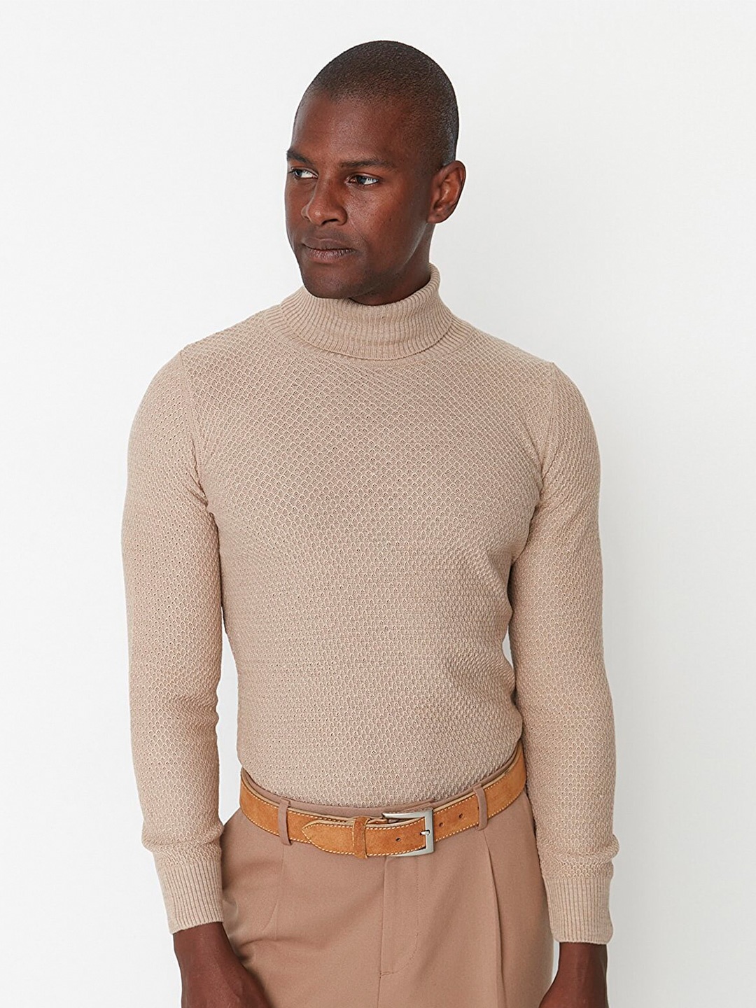 

Trendyol Men Beige Cable Knit Acrylic Sweater