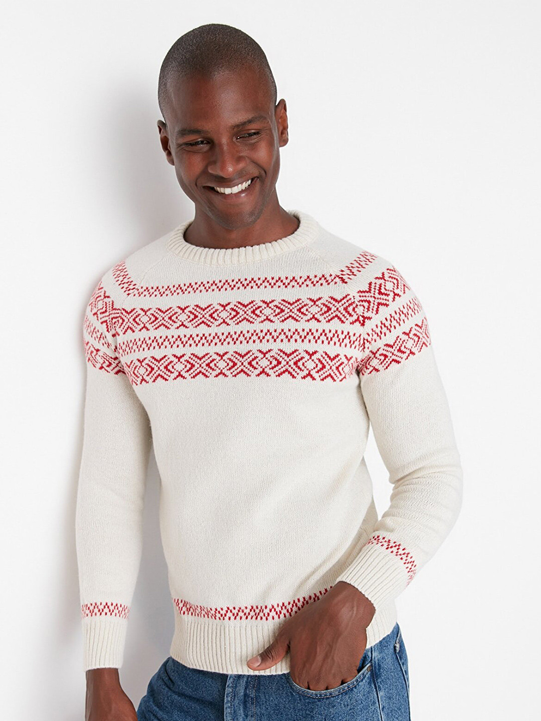 

Trendyol Men Off White Geometric Pullover