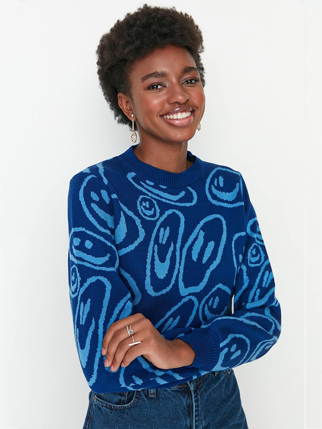 

Trendyol Women Navy Blue Quirky Acrylic Pullover