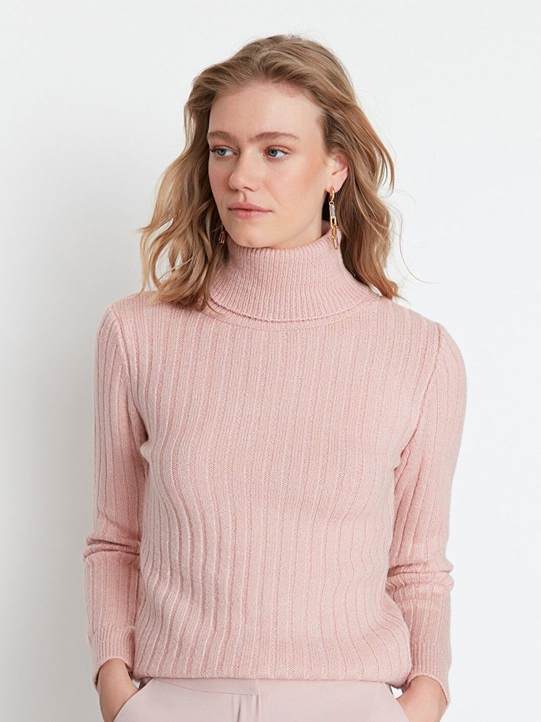 

Trendyol Women Pink Self Design Turtle Neck Pullover