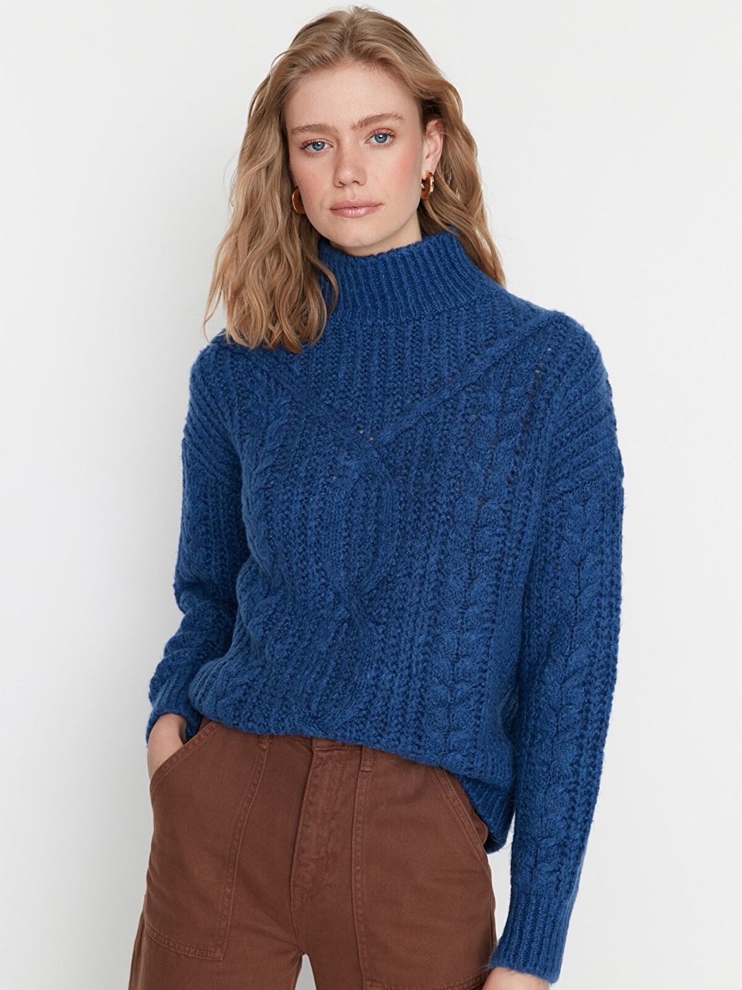 

Trendyol Women Navy Blue Cable Knit Turtle Neck Pullover