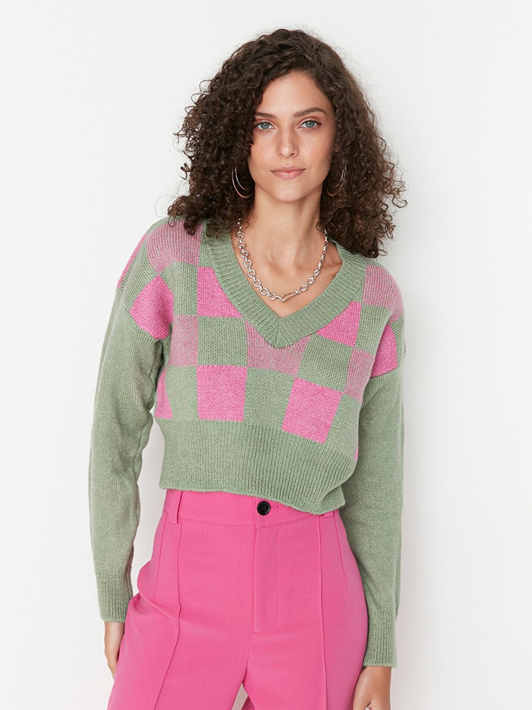 

Trendyol Women Olive Green & Pink Printed Crop Pullover