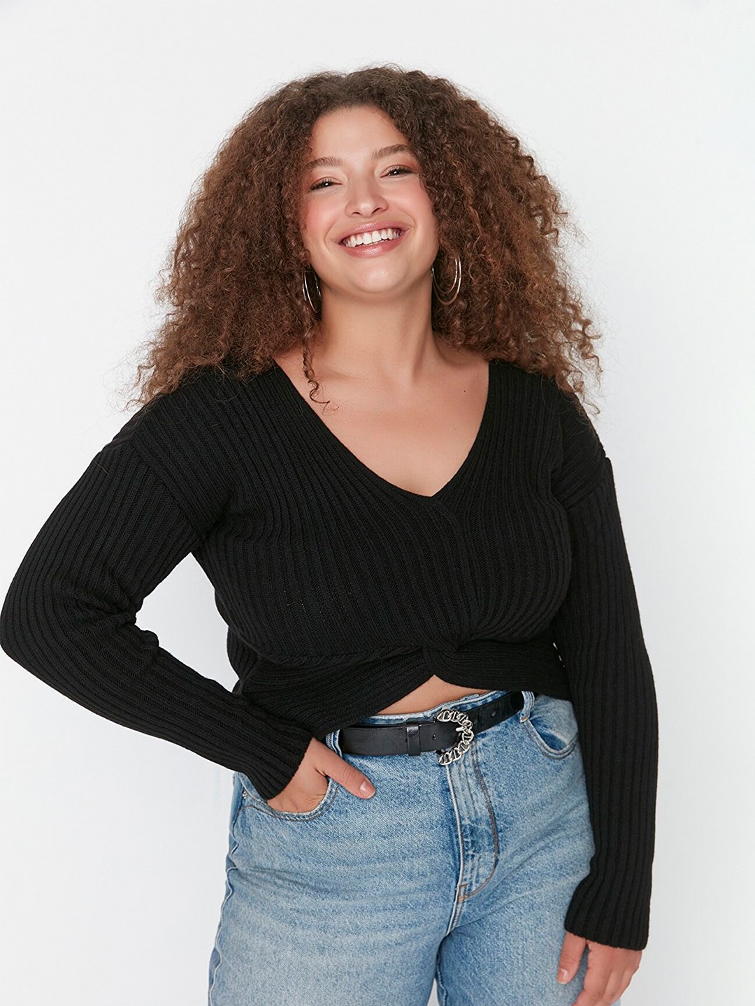 

Trendyol Women Black Ribbed Crop Pullover