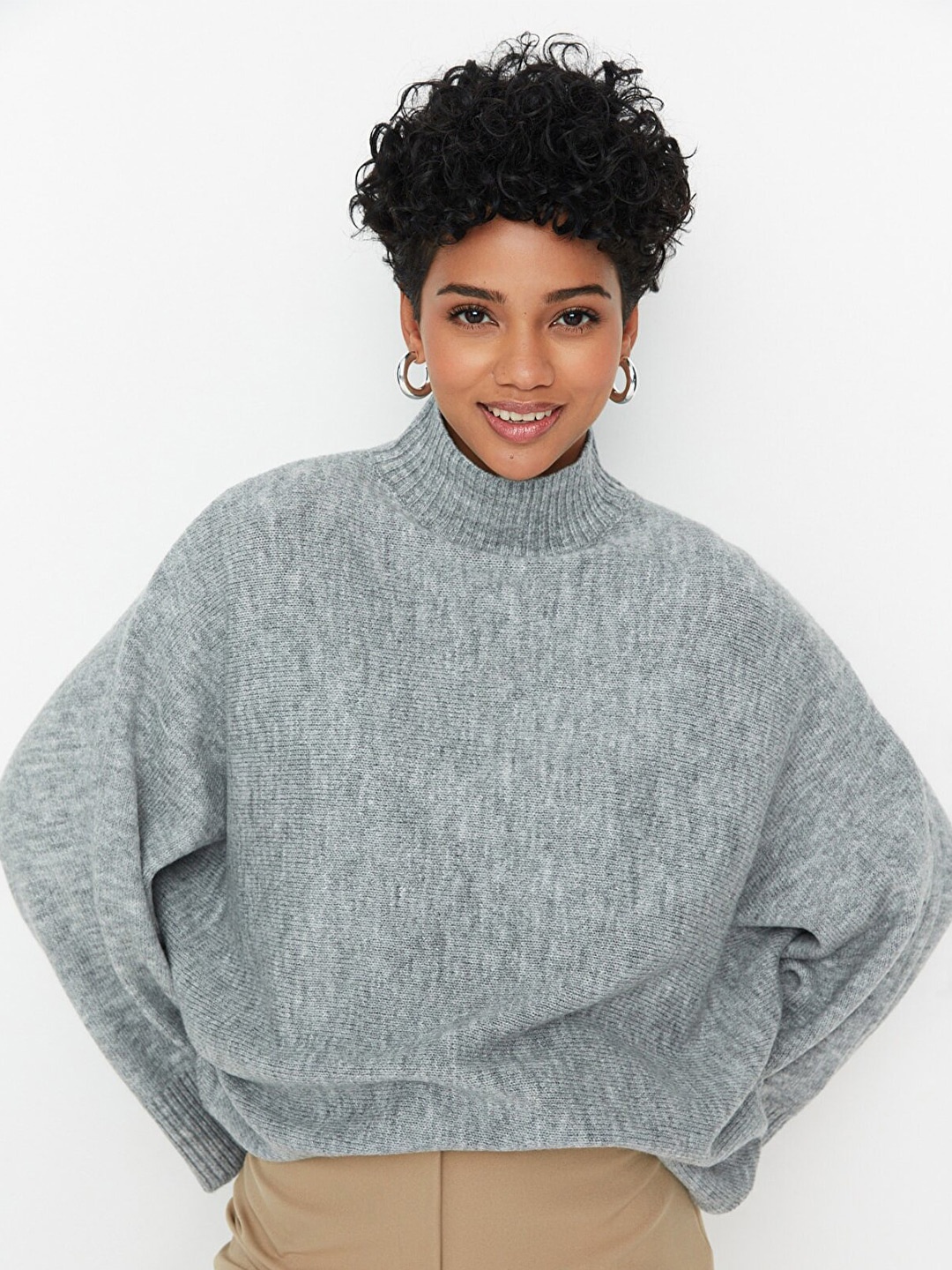 

Trendyol Women Grey Pullover
