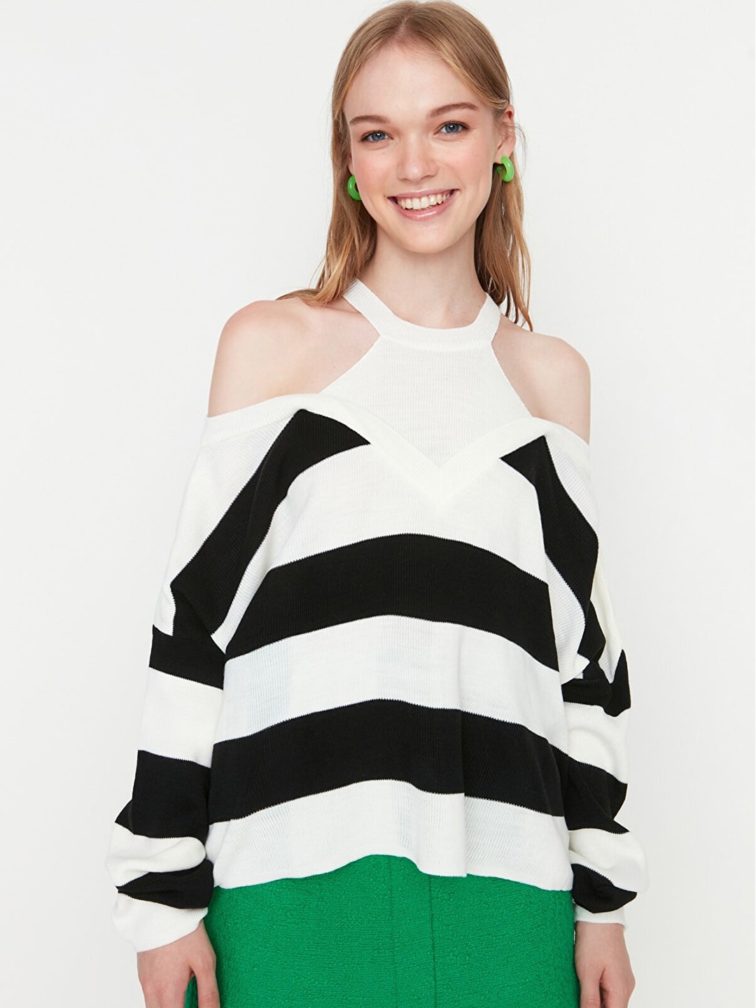 

Trendyol Women Off White & Black Striped Pullover