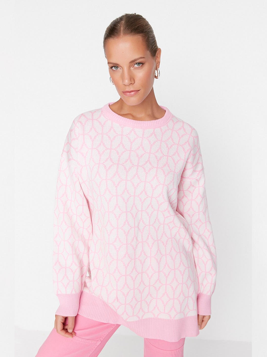 

Trendyol Women Pink & White Printed Longline Pullover