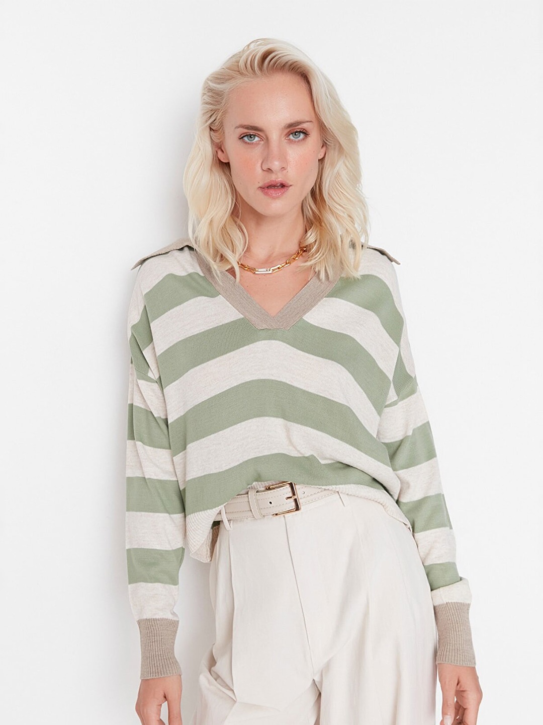 

Trendyol Women Cream-Coloured & Green Striped Pullover