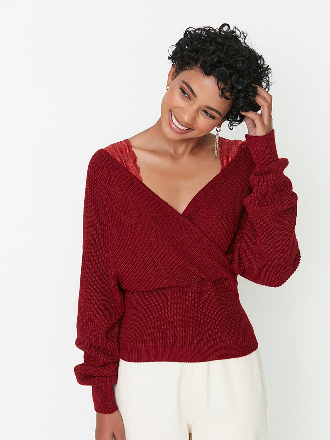 

Trendyol Women Burgundy Solid Pullover