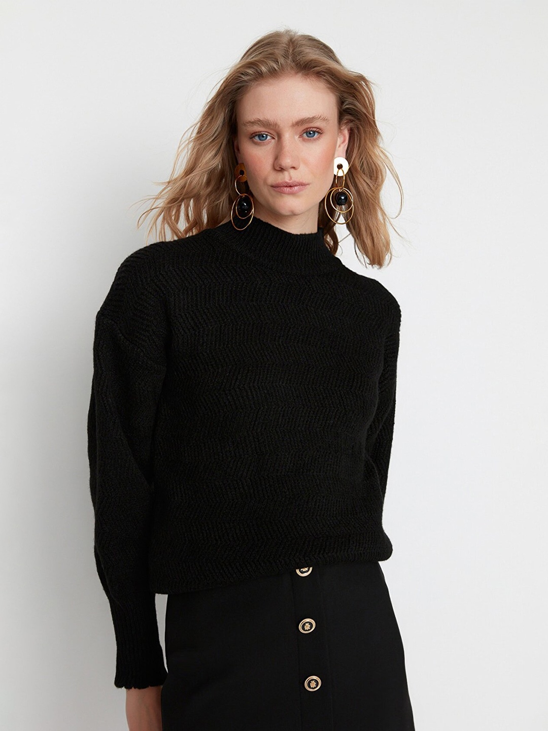 

Trendyol Women Black Solid Pullover