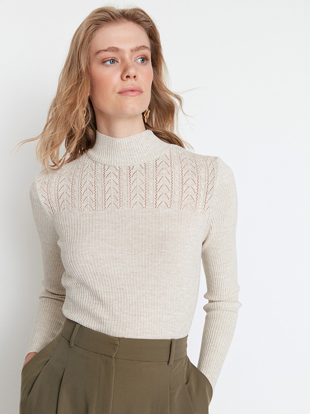 

Trendyol Women Grey Solid Pullover