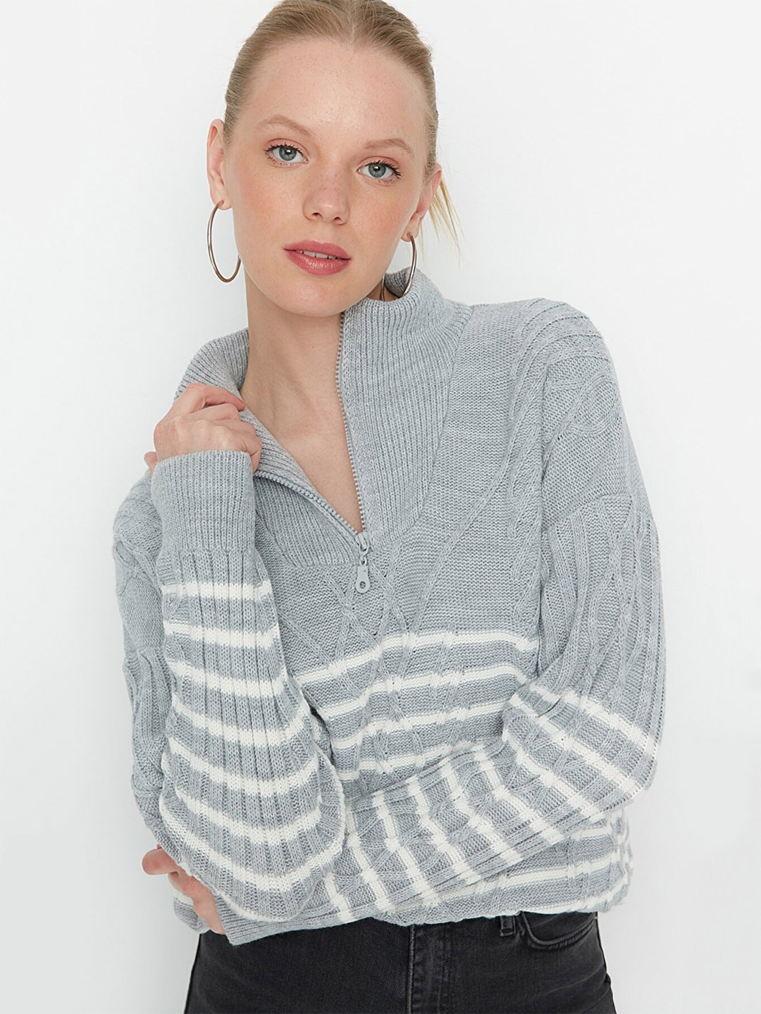 

Trendyol Women Grey & White Striped Pullover