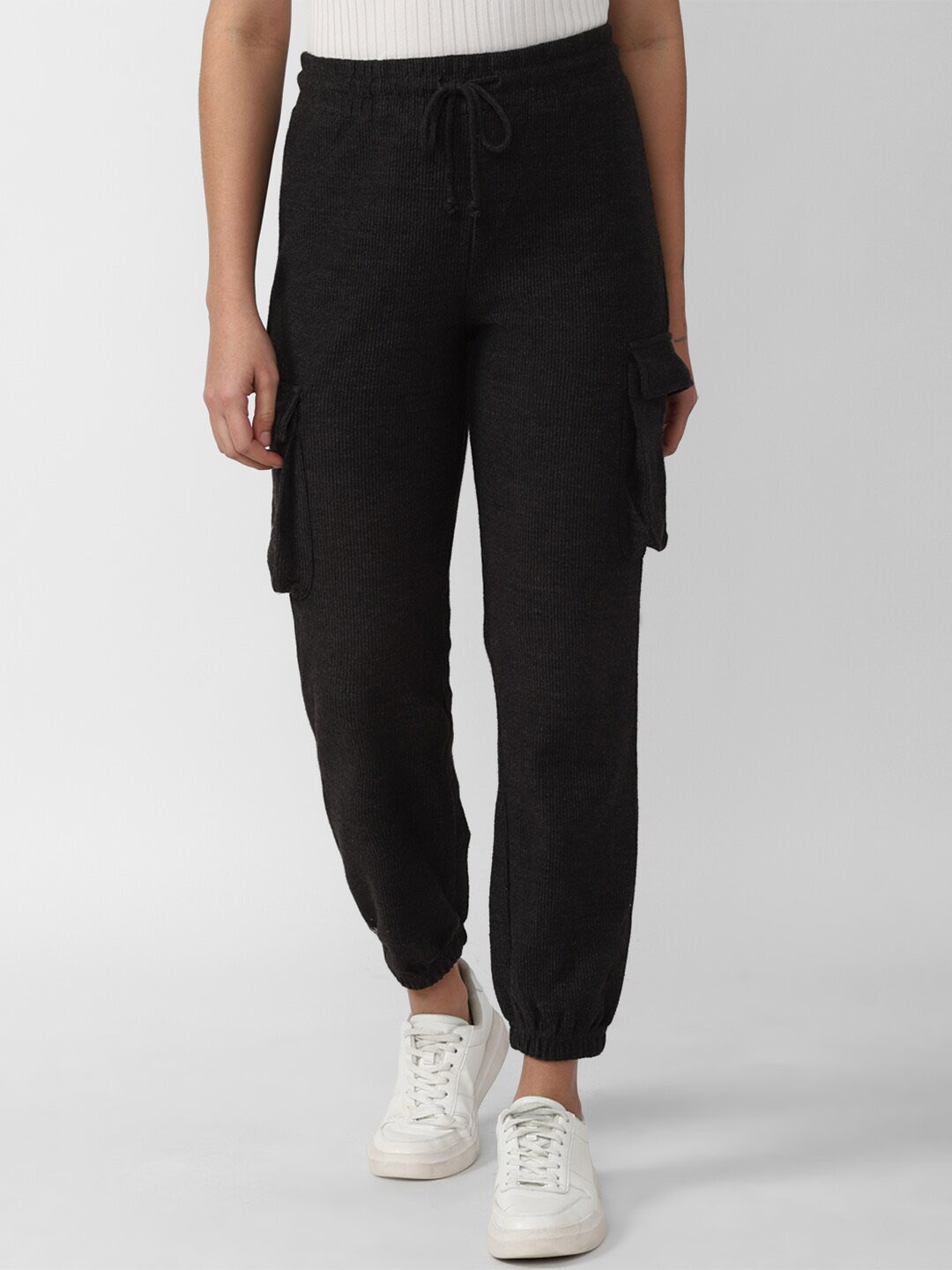 FOREVER 21 Women Black Solid Joggers