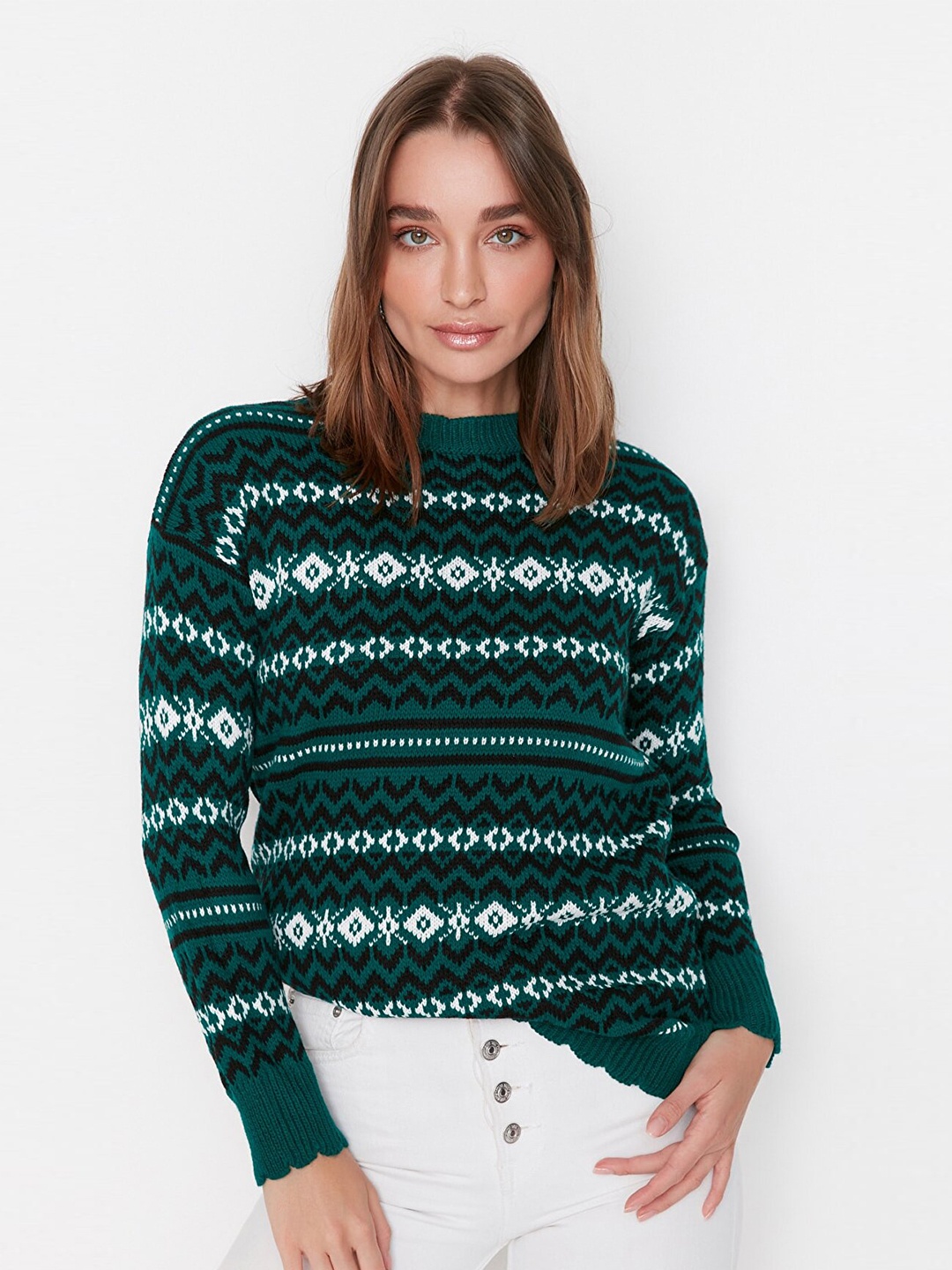 

Trendyol Women Green & White Acrylic Pullover