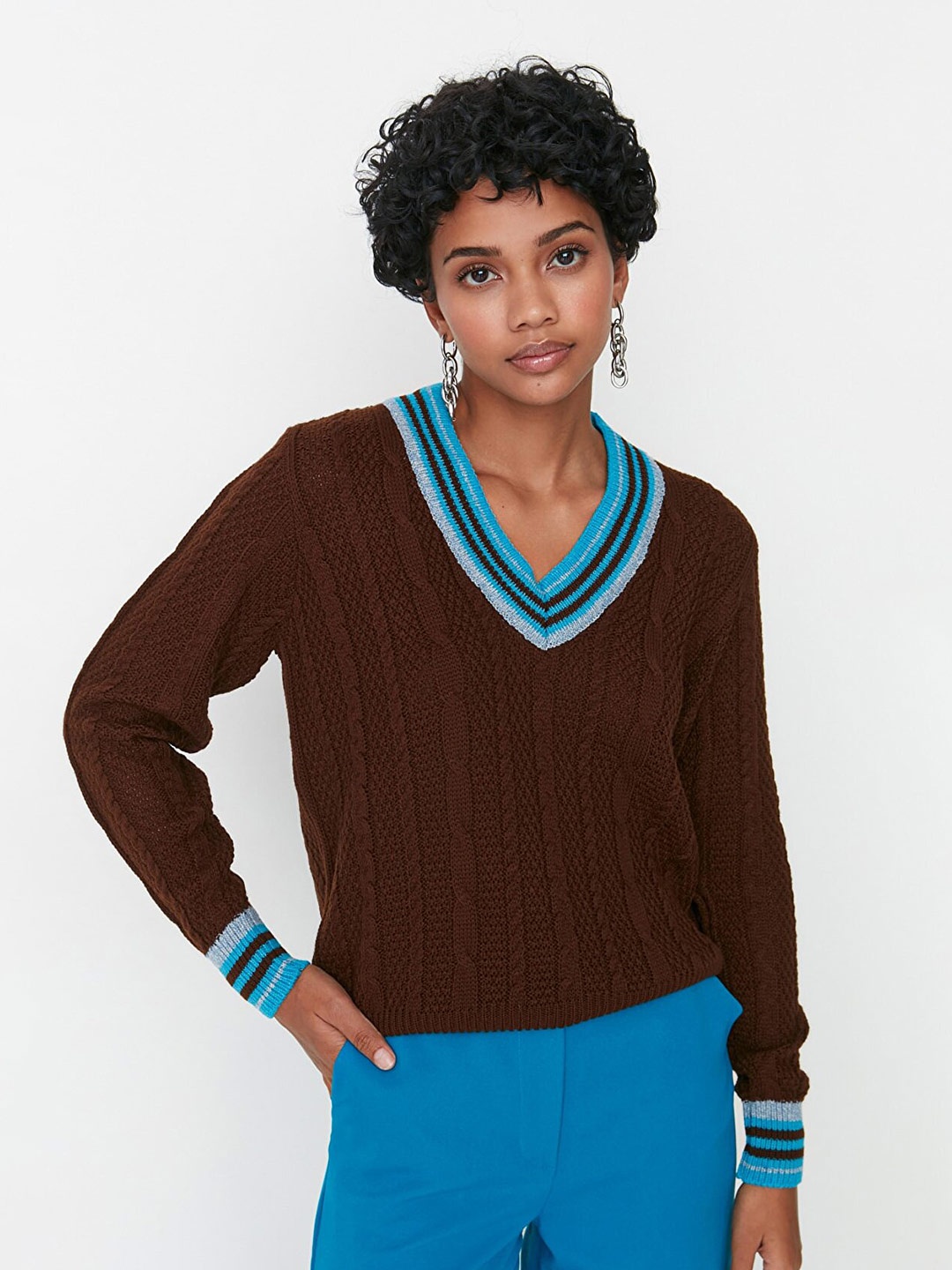 

Trendyol Women Brown & Turquoise Blue Cable Knit Acrylic Pullover
