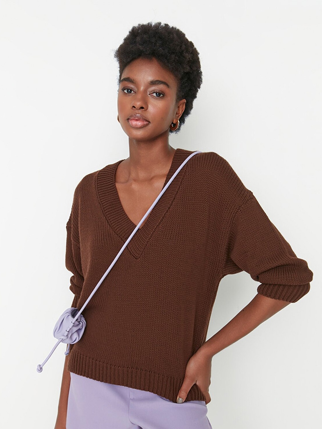 

Trendyol Women Brown Solid Pullover Sweater