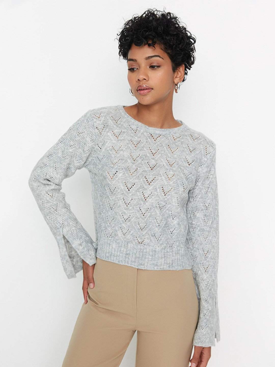 

Trendyol Women Grey Open Knit Pullover Sweater