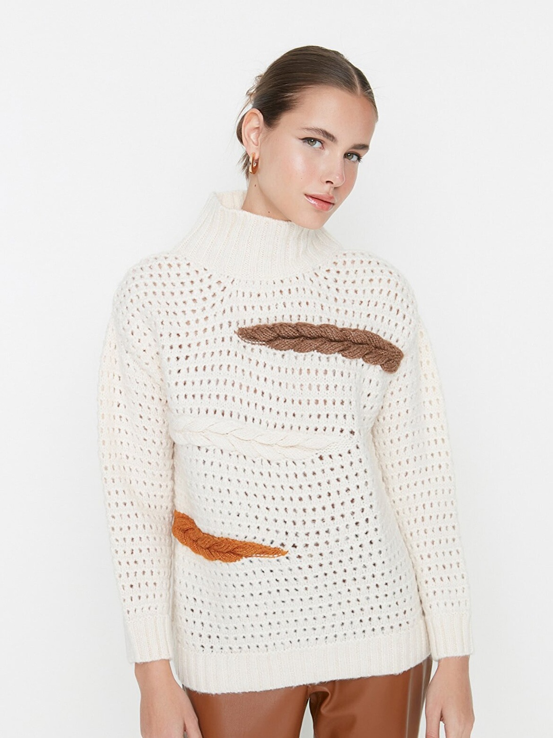 

Trendyol Women Off-White Open-Knit Pullover Sweater