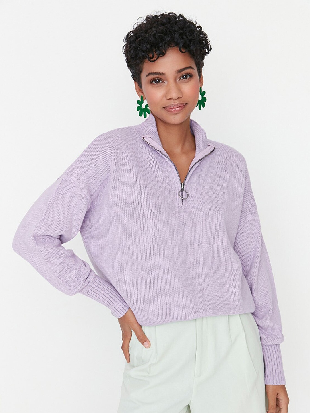

Trendyol Women Violet Solid Acrylic Pullover Sweater with Zip Detail