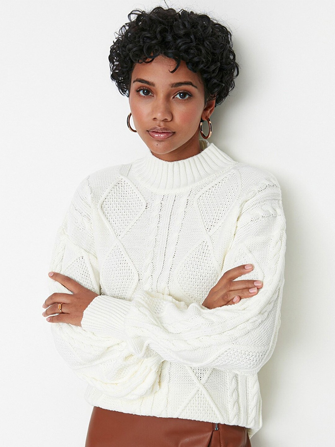 

Trendyol Women White Cable Knit Acrylic Pullover