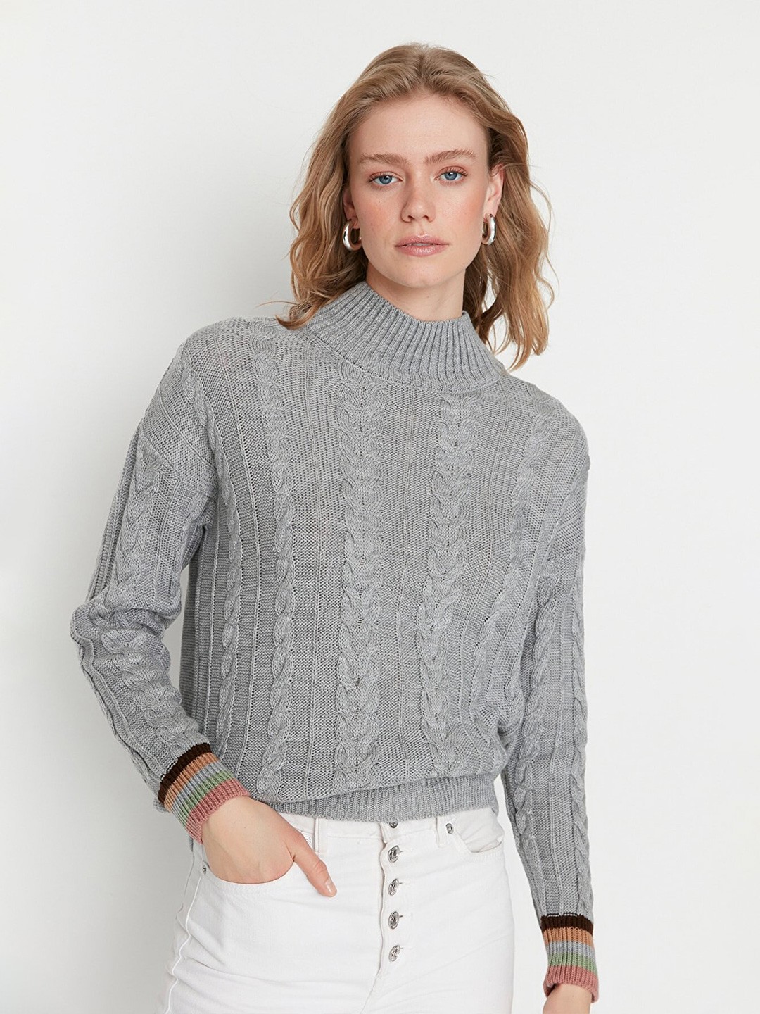 

Trendyol Women Grey Cable Knit Acrylic Pullover Sweater