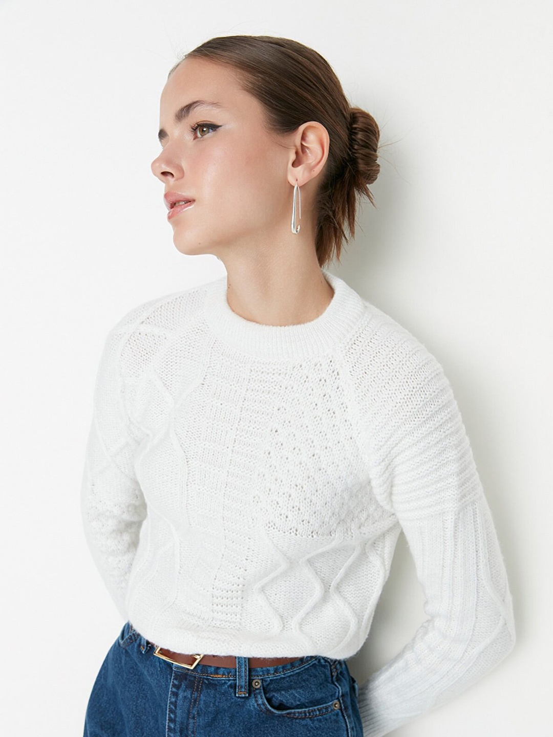 

Trendyol Women White Cable Knit Pullover Sweater