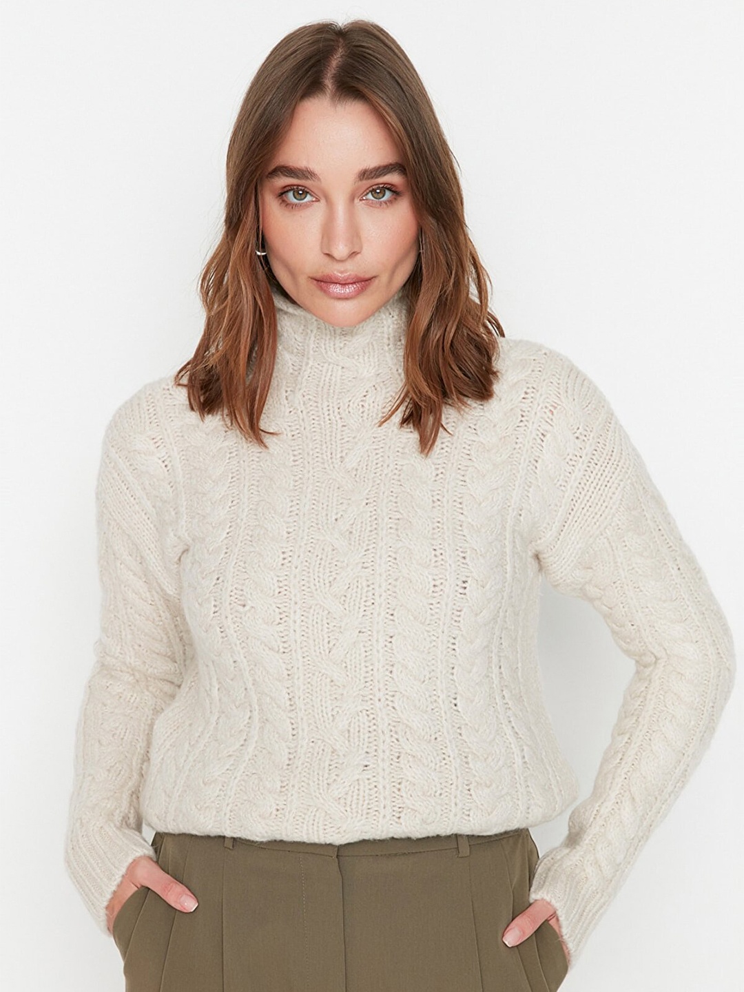 

Trendyol Women Off-White Cable Knit Pullover
