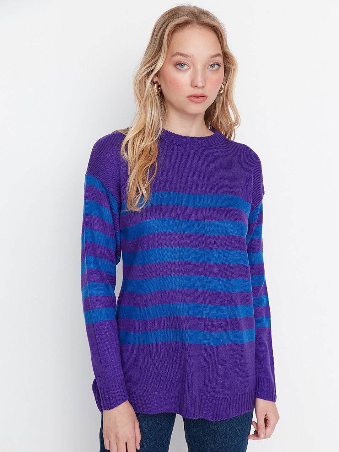 

Trendyol Women Violet & Blue Striped Striped Longline Pullover