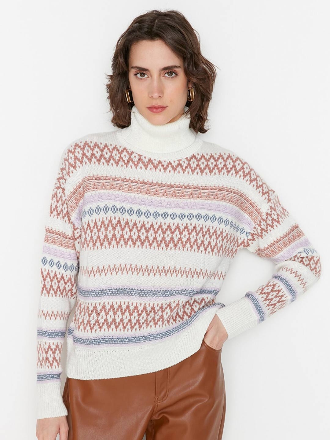 

Trendyol Women Off White & Brown Printed Acrylic Pullover