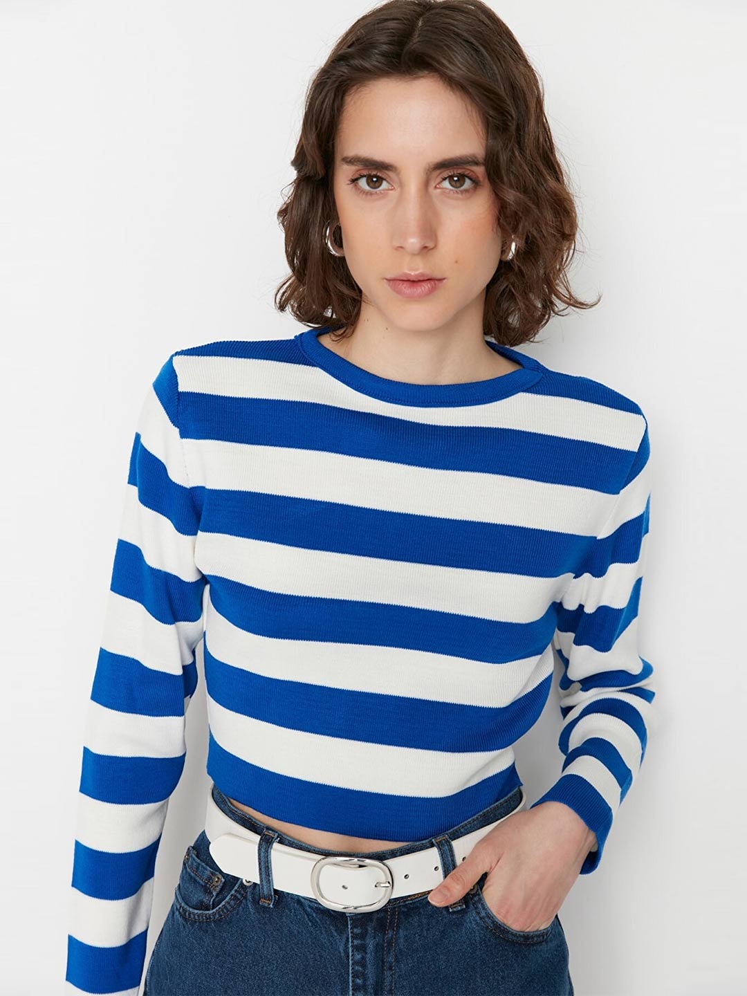 

Trendyol Women Blue & White Striped Crop Pullover