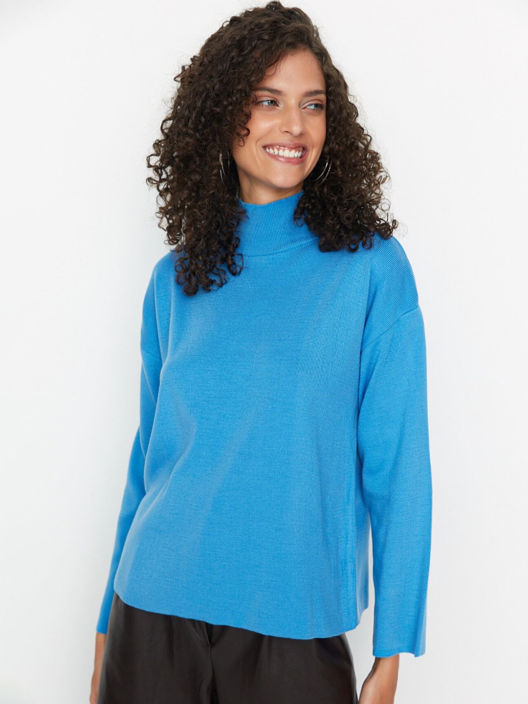 

Trendyol Women Blue Pullover