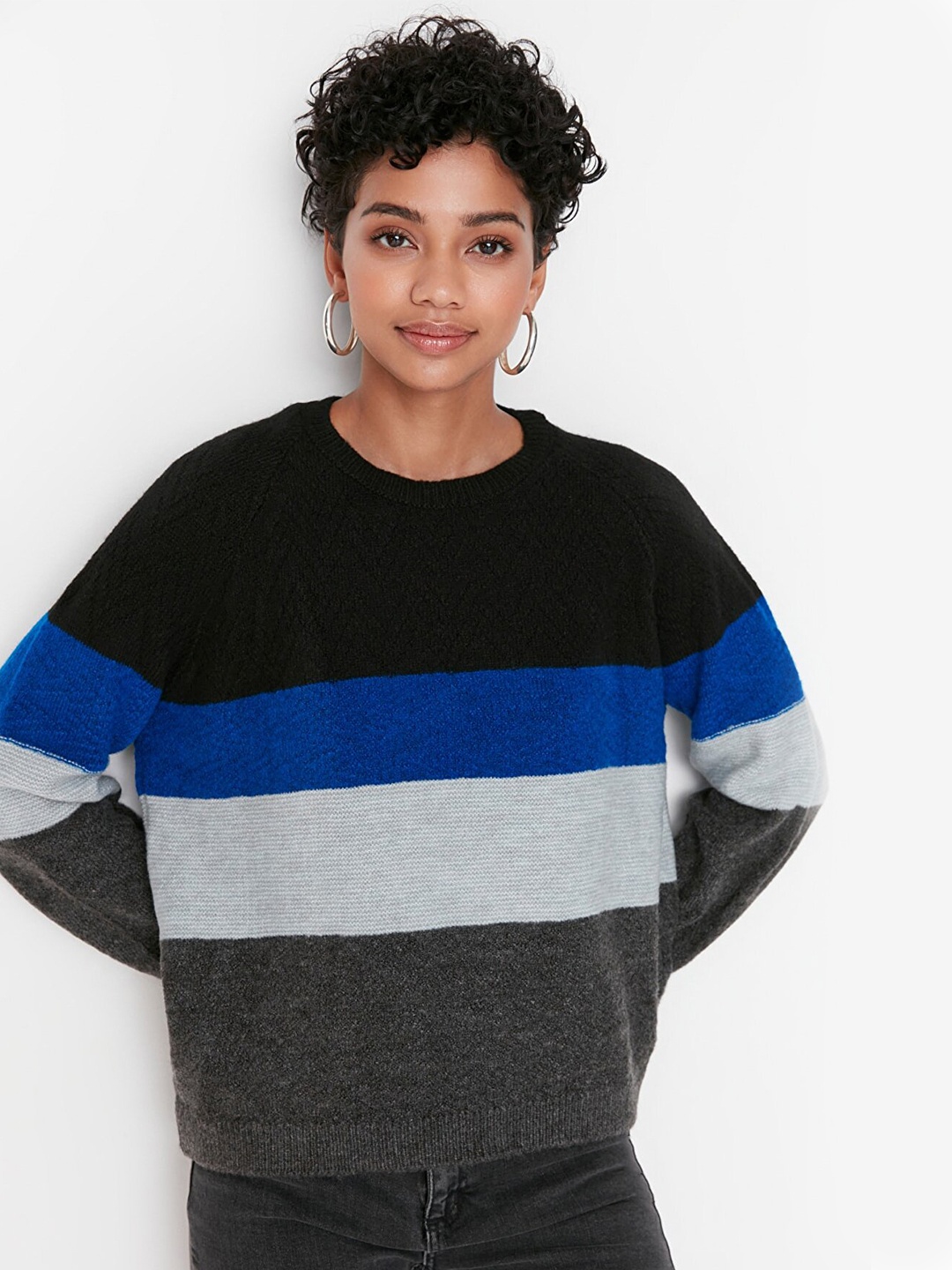 

Trendyol Women Blue & Black Colourblocked Pullover