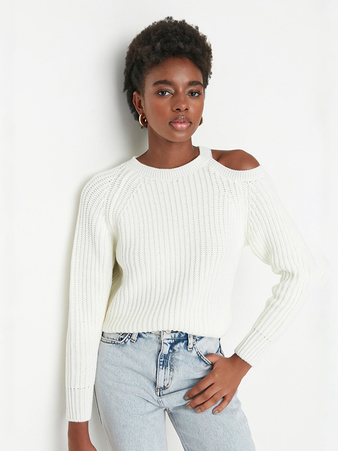 

Trendyol Women White Ribbed Pullover