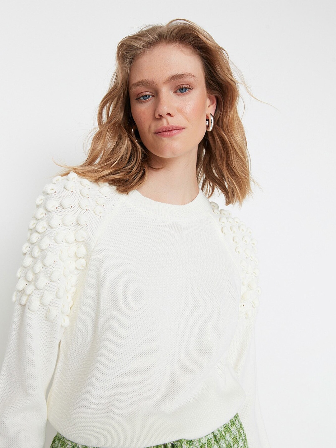 

Trendyol Women Off White Solid Pullover