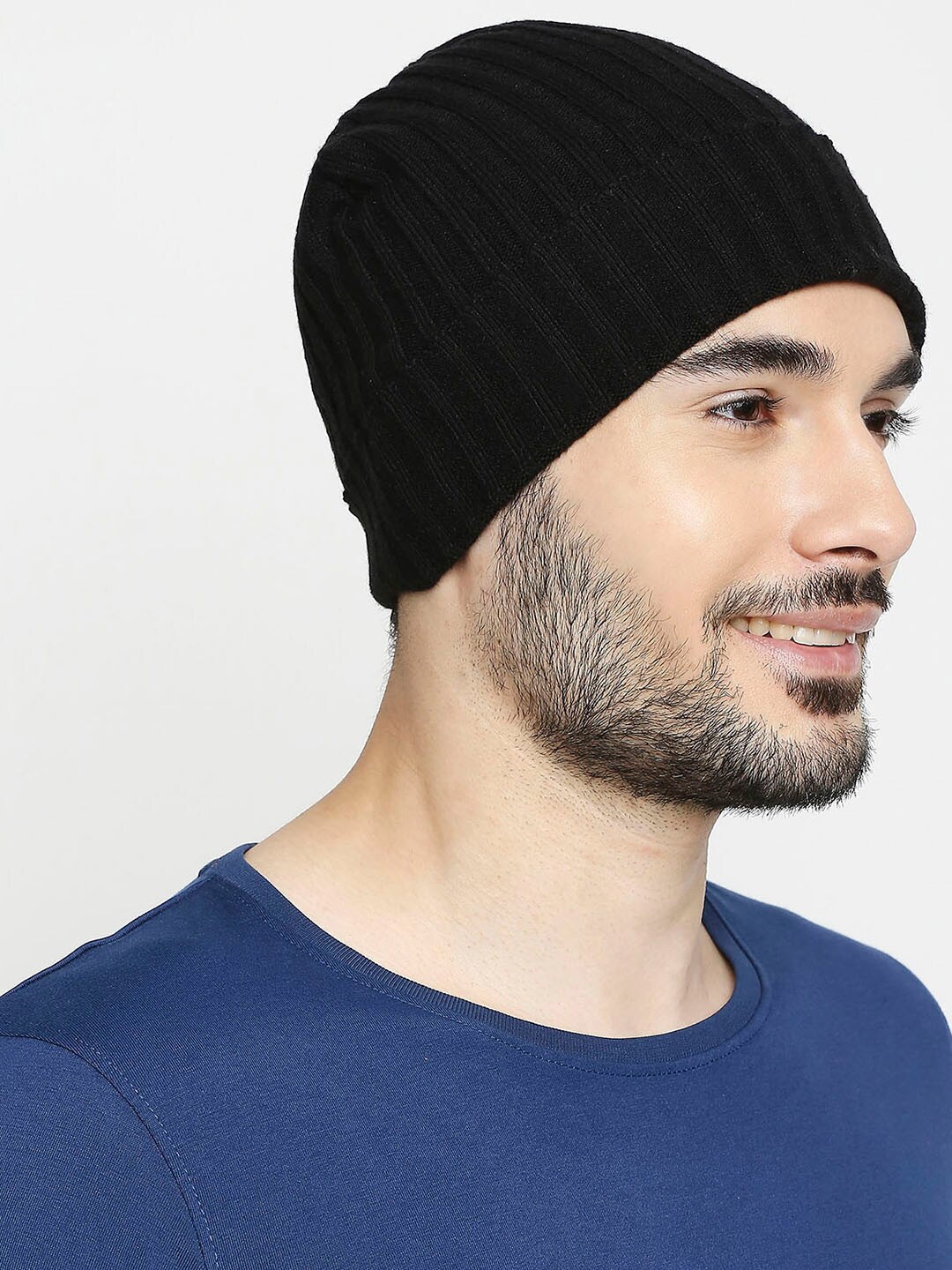 

SPYKAR Men Black Solid Cotton Beanie