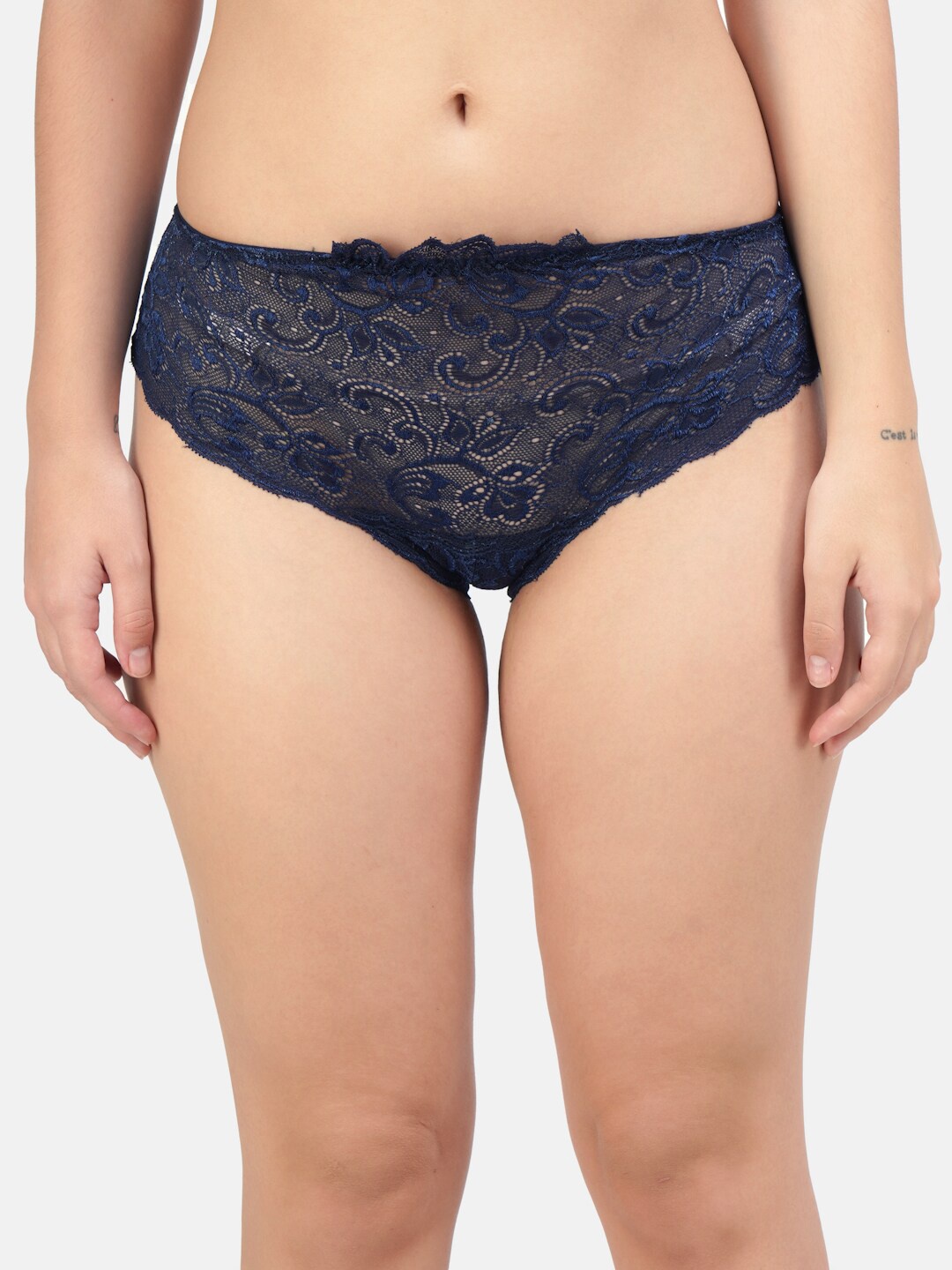 

Hill Islands Women Blue Self-Design Thongs