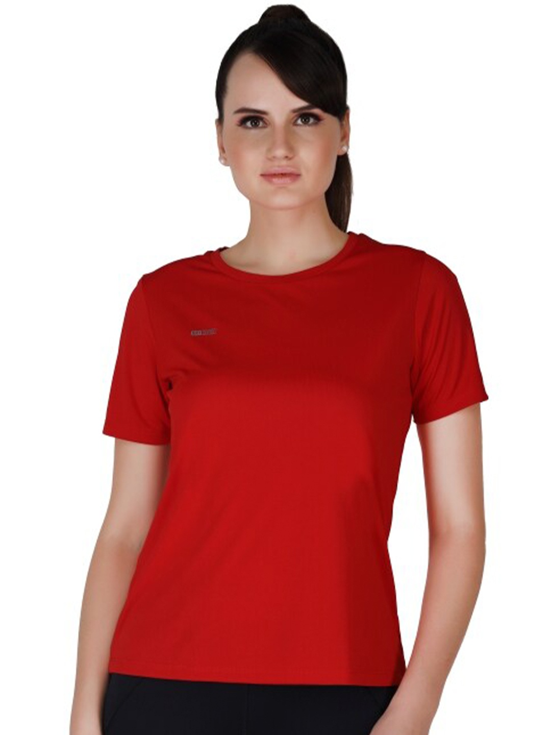 

La Aimee Women Red T-shirt