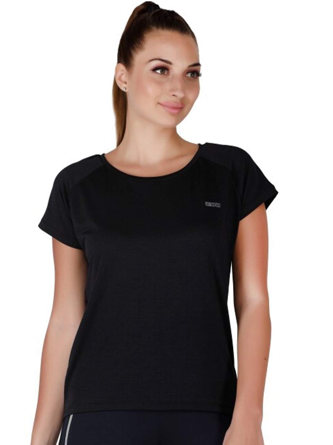 

La Aimee Women Black T-shirt