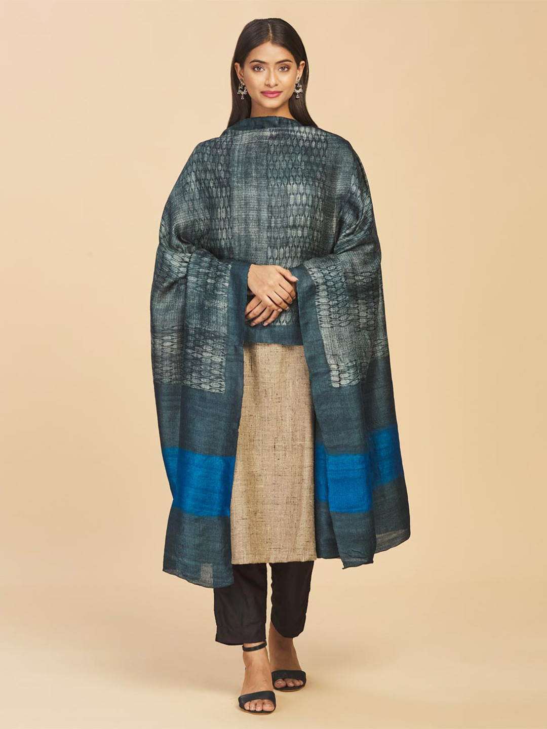 

Fabindia Blue & Green Printed Pure Silk Dupatta