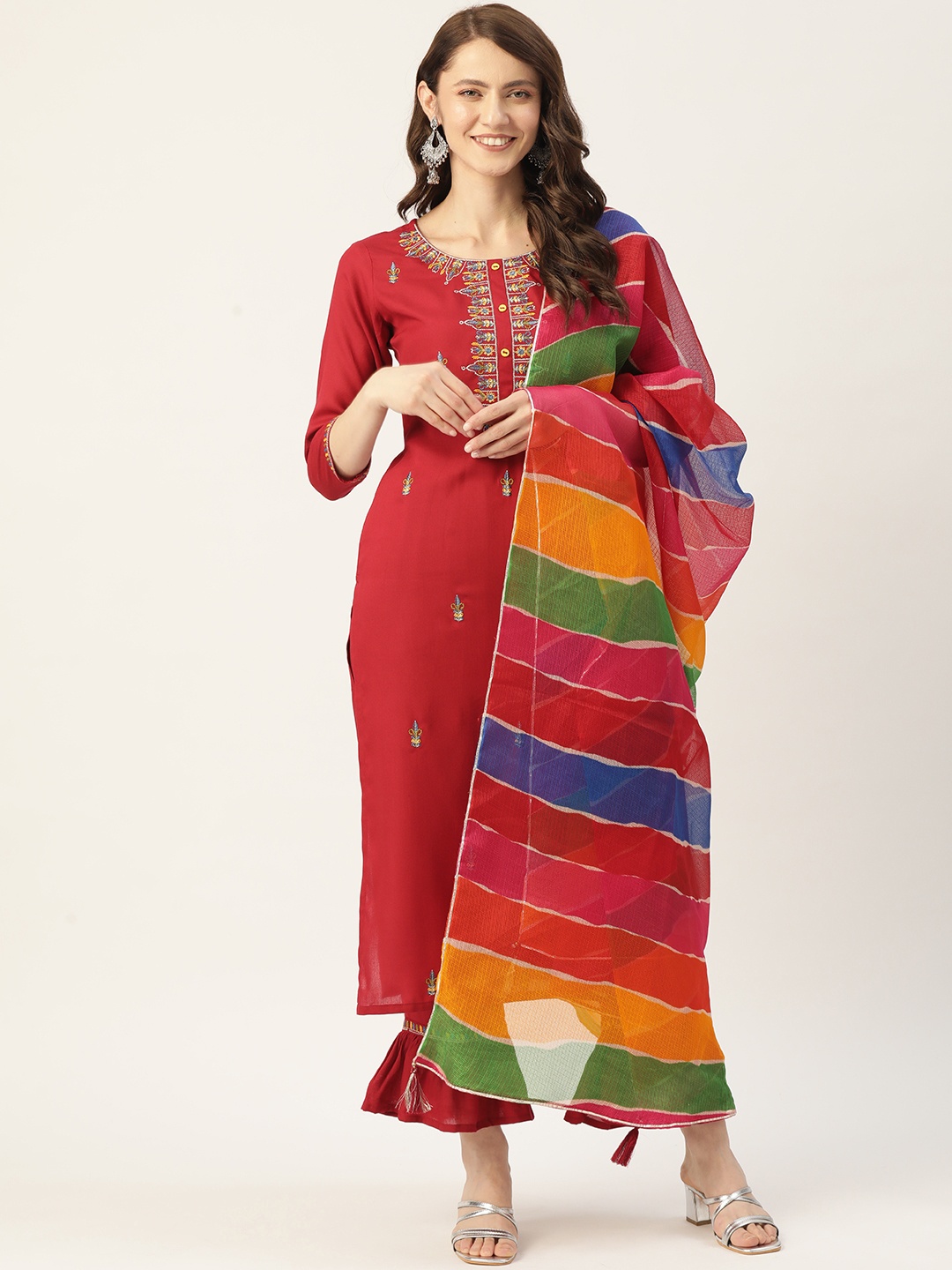 

MissKurti Women Red Ethnic Motifs Embroidered Thread Work Kurta with Sharara & With Dupatta